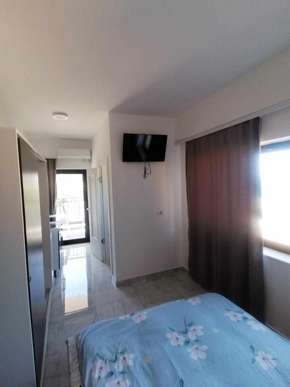 Davids Apartments Саранда Экстерьер фото